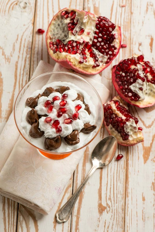 Comment préparer une chantilly de coco pour un topping de dessert végan et allégé?