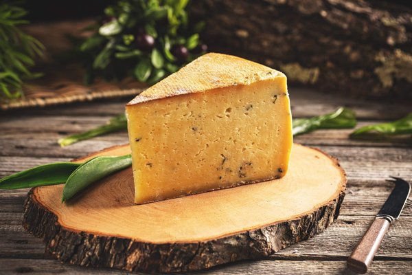 Quelle est la meilleure méthode pour affiner un fromage fait maison à la texture parfaite?